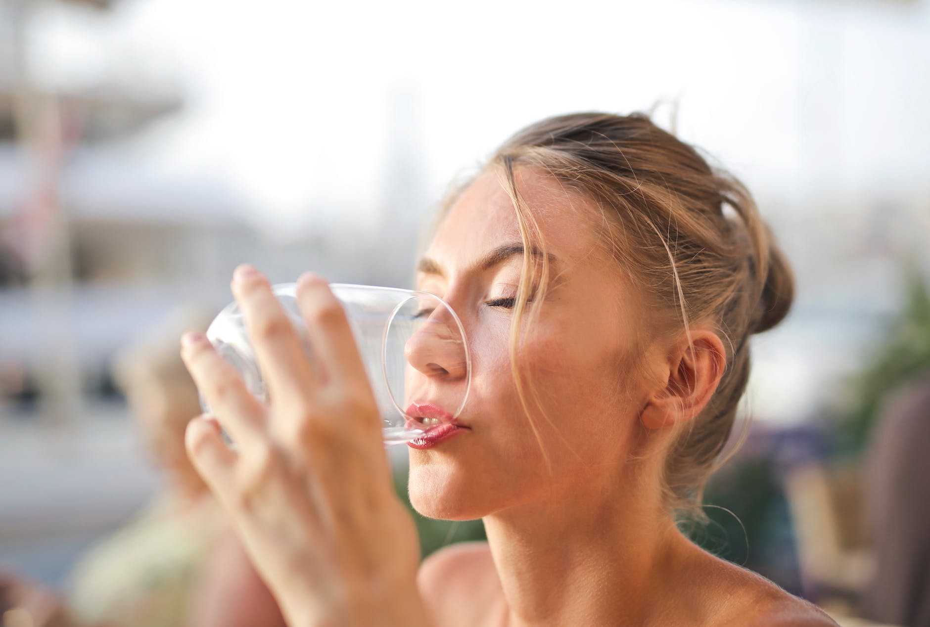 Drinking water on a keto diet